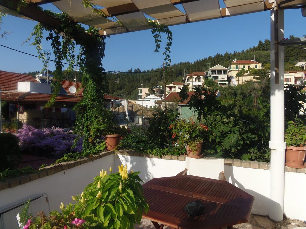 Lákka Konstantina Apartment מראה חיצוני תמונה
